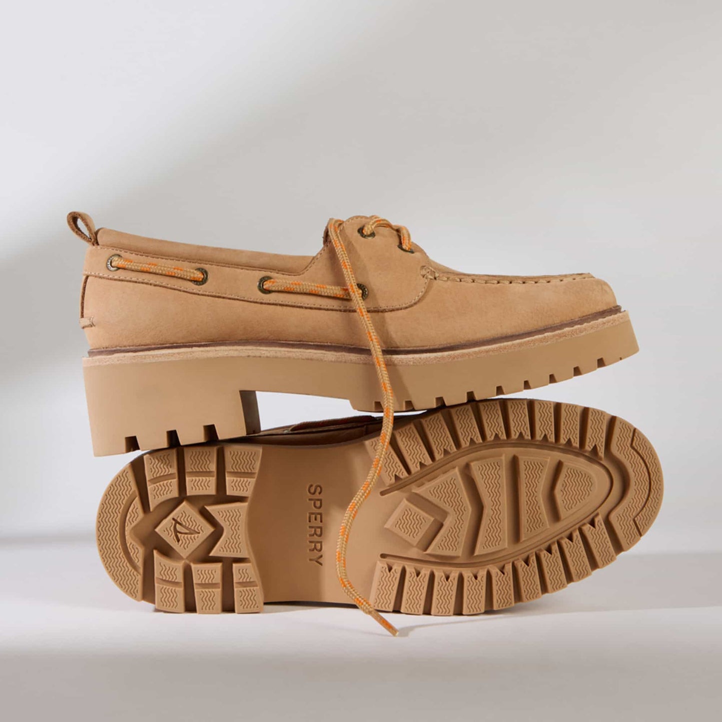 Authentic Original™ Lug 2-Eye Boat Shoe Tan 14087127 Sperry