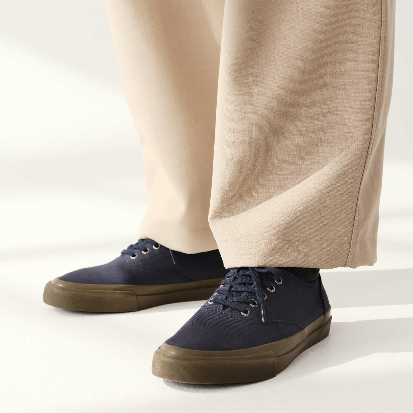 Top Sider CVO Sneaker Navy - 2 Sperry