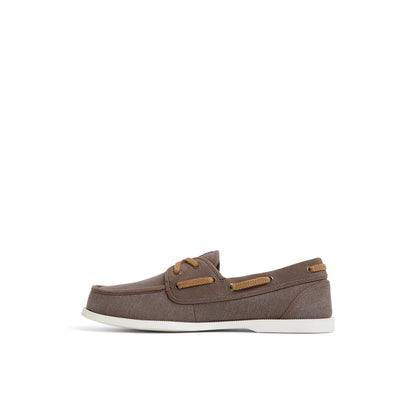 Helmsman Boat Shoe Dark Brown Sperry