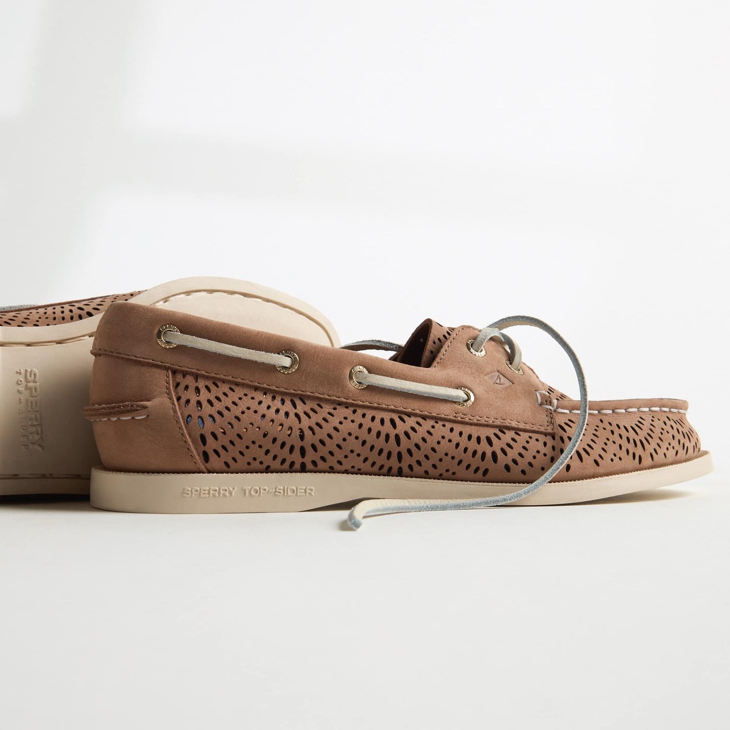 Authentic Original™ 2-Eye Lite Boat Shoe perf Medium Beige Women's Women Sperry