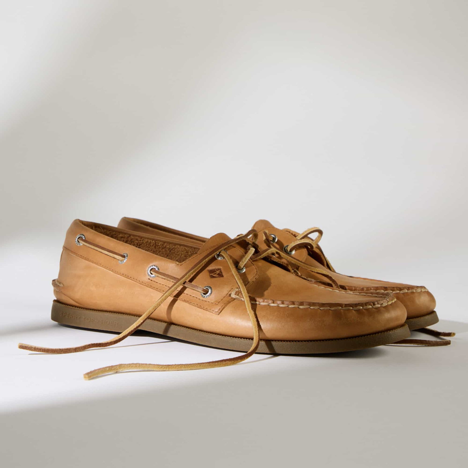 Authentic Original™ Boat Shoe Royal Brown Sperry