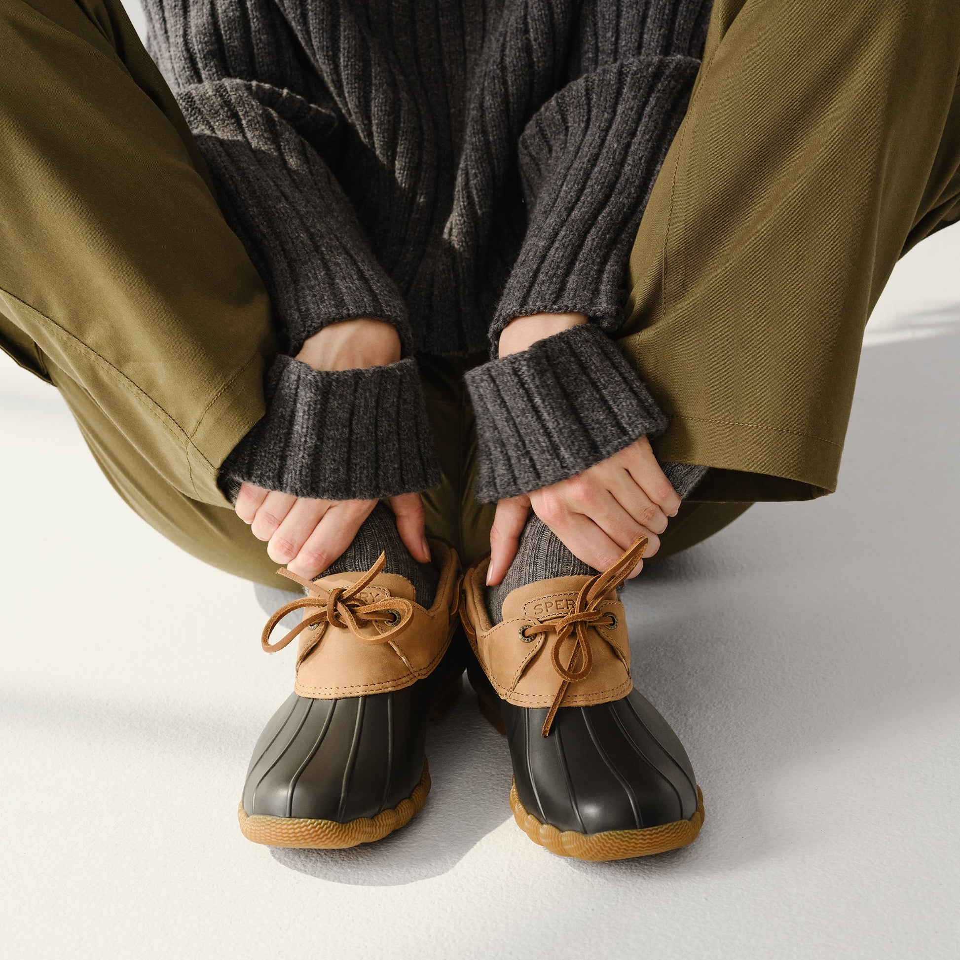 Saltwater™™ 1 Eye Duck Shoe Light Brown Sperry