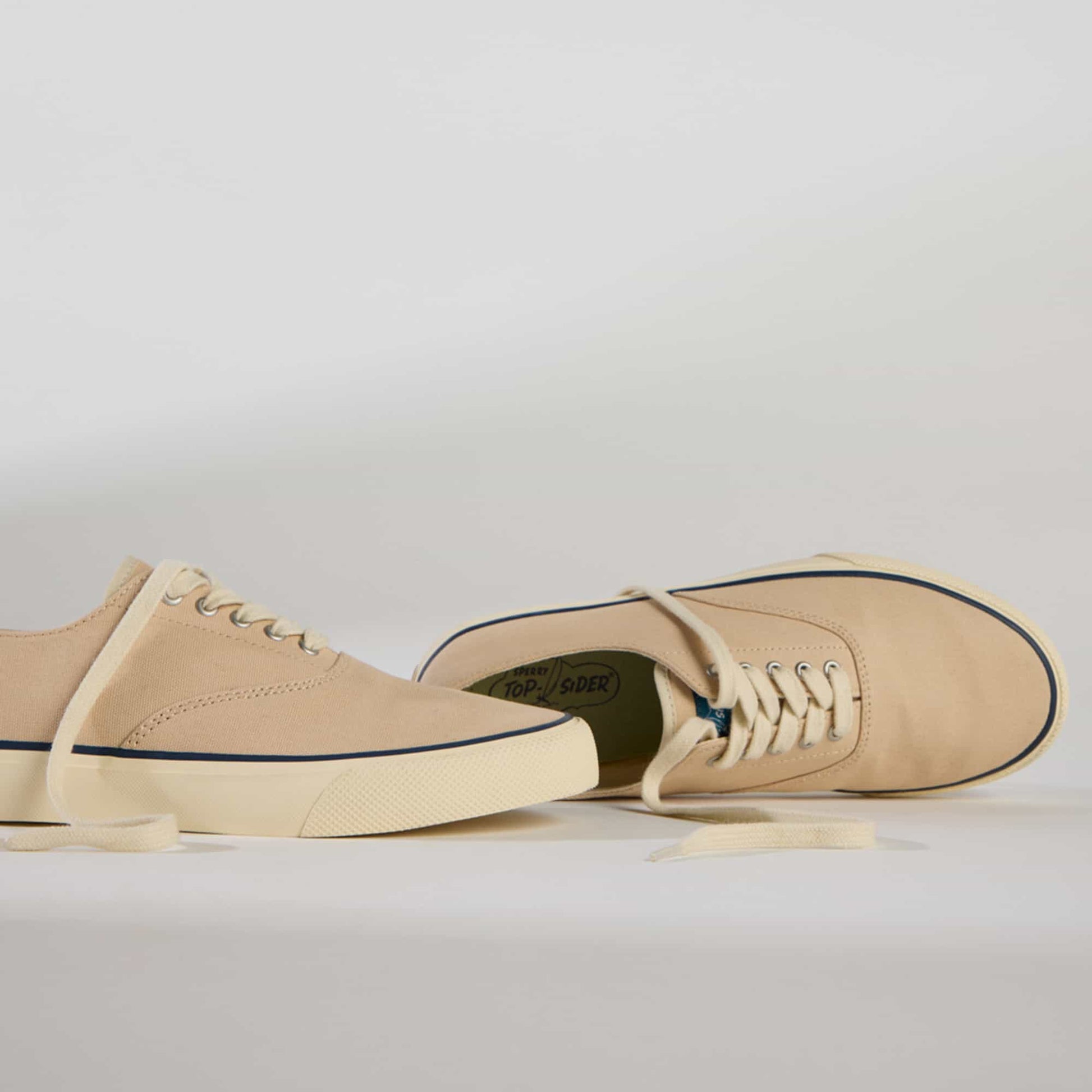 Classiccvo Bone Women's Sneakers Sperry